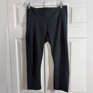 Under Armour Women’s Black Reflect Hi-Rise Crop Pants Size M*
1320550